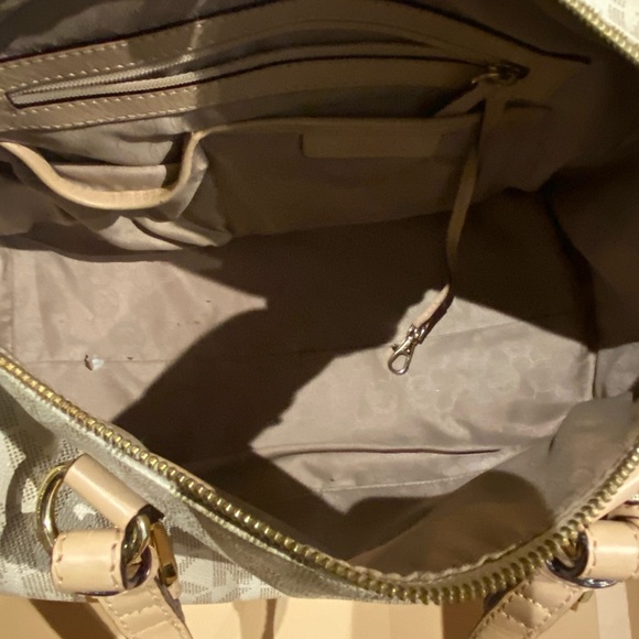 Michael Kors Grayson Satchel Large - Picture 5 of 8